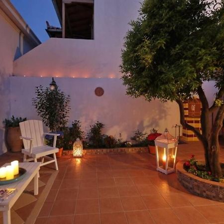 Philoxenia Guest House Skopelos Exterior foto