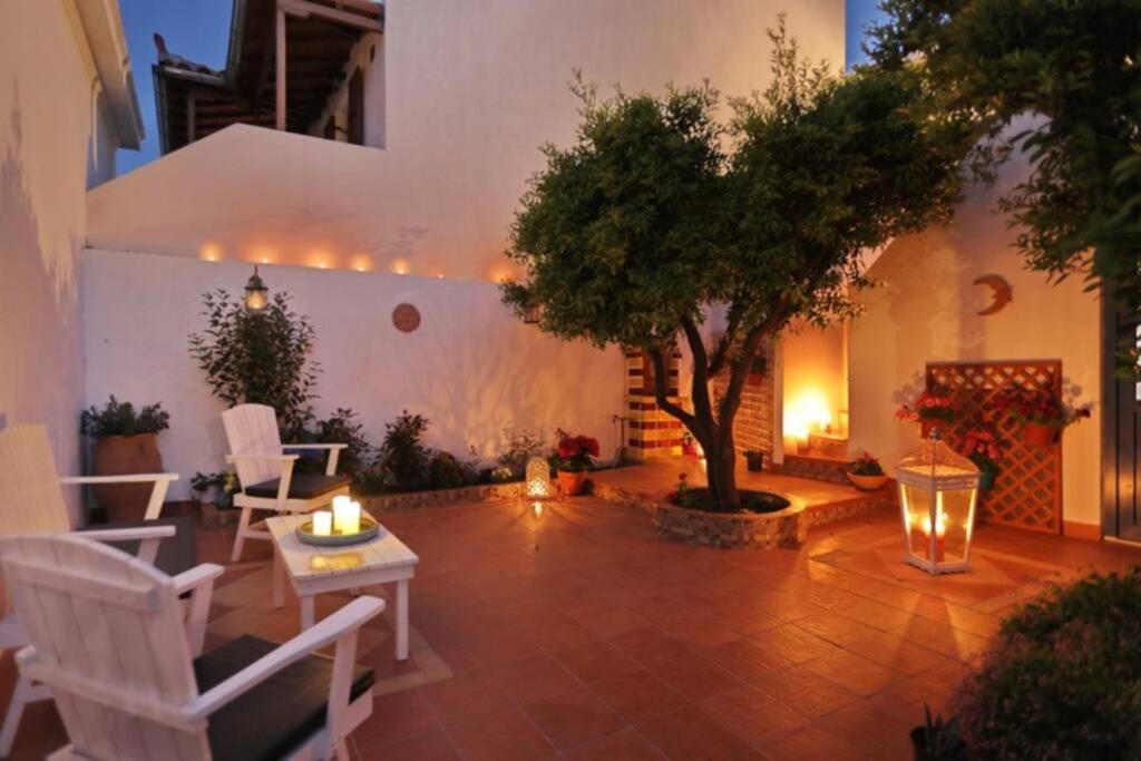 Philoxenia Guest House Skopelos Exterior foto